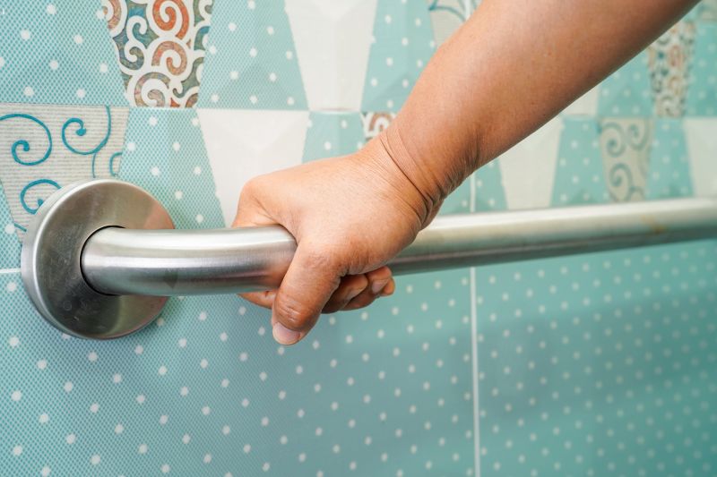 Towel Bar Installation in Conroe, TX